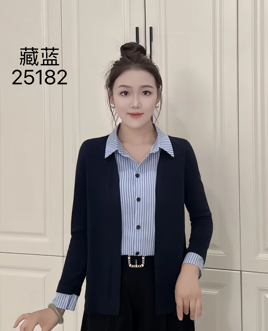 25182新款假两件长袖拼接针织衫