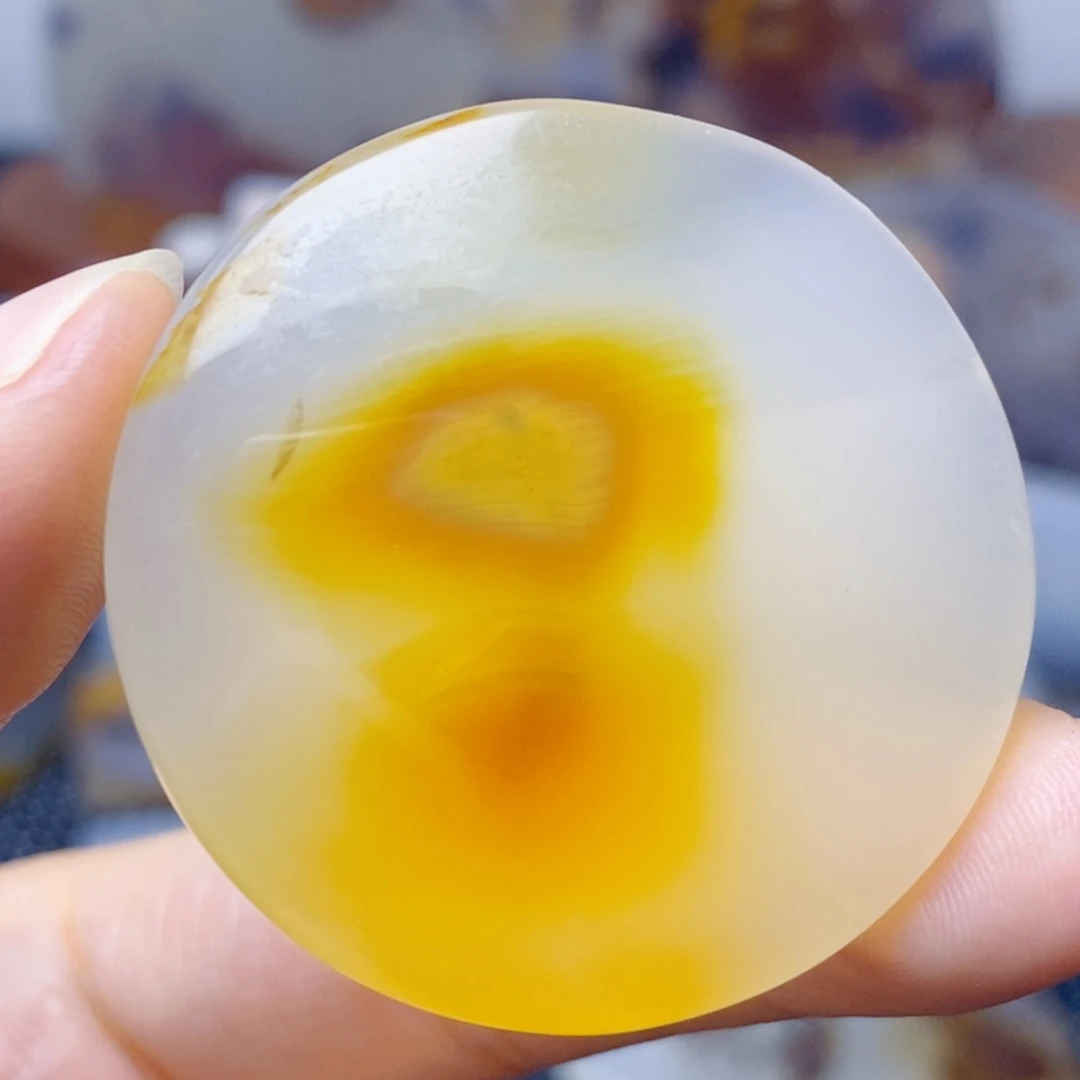 玛瑙/玉髓未镶嵌珠宝奇石