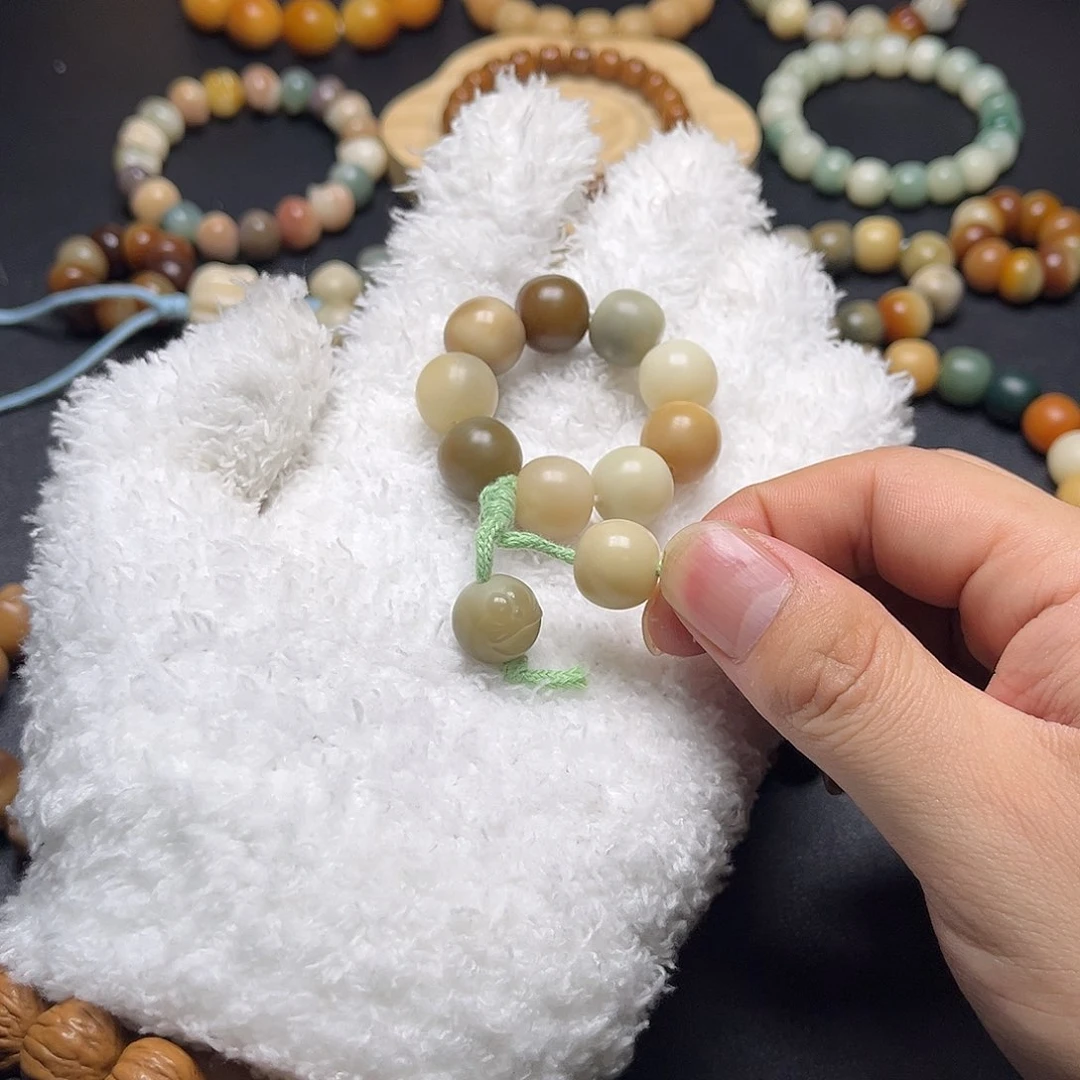 菩提根/象牙果吊坠瘦****斤119瑕