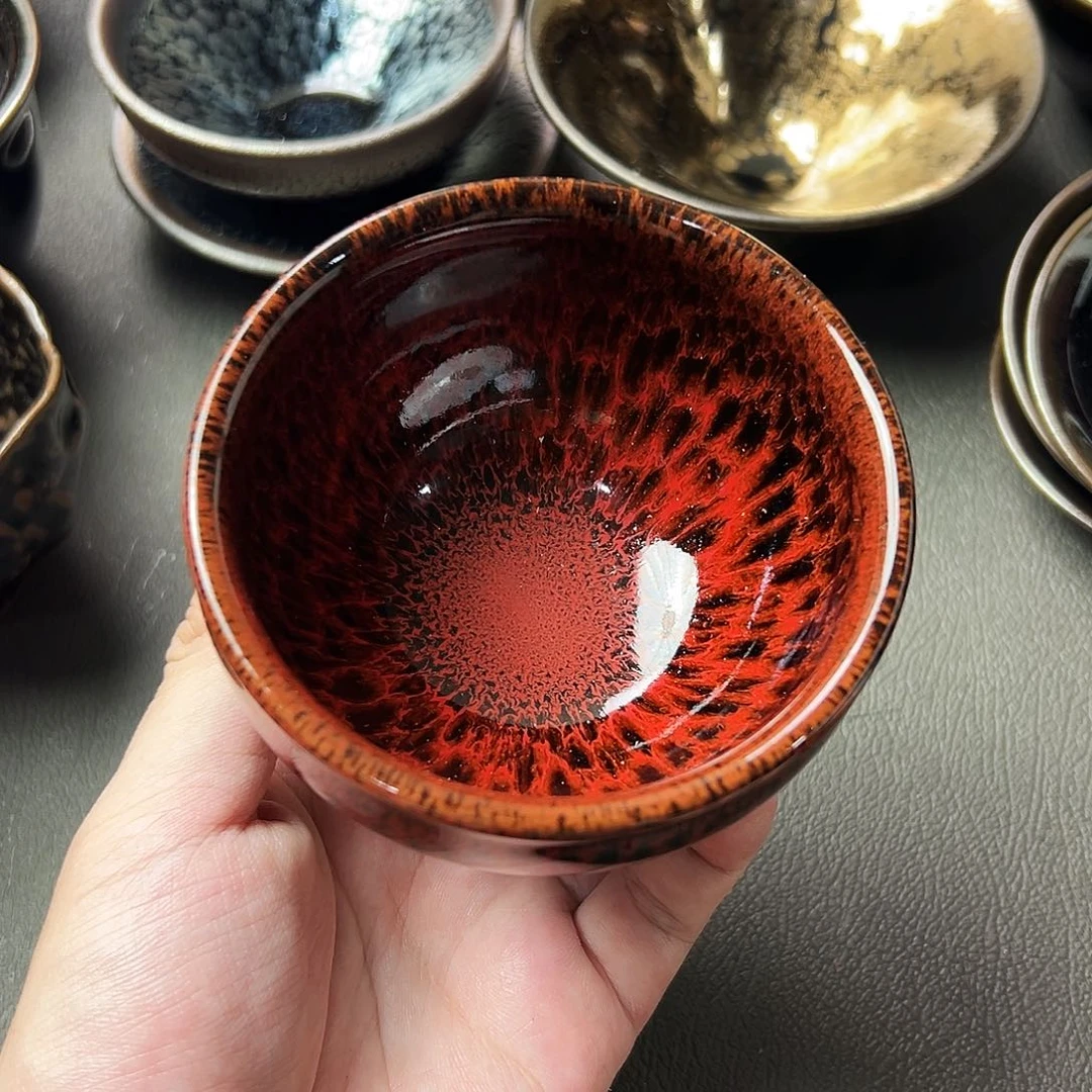 茶盏好吧那我们去找地方休息