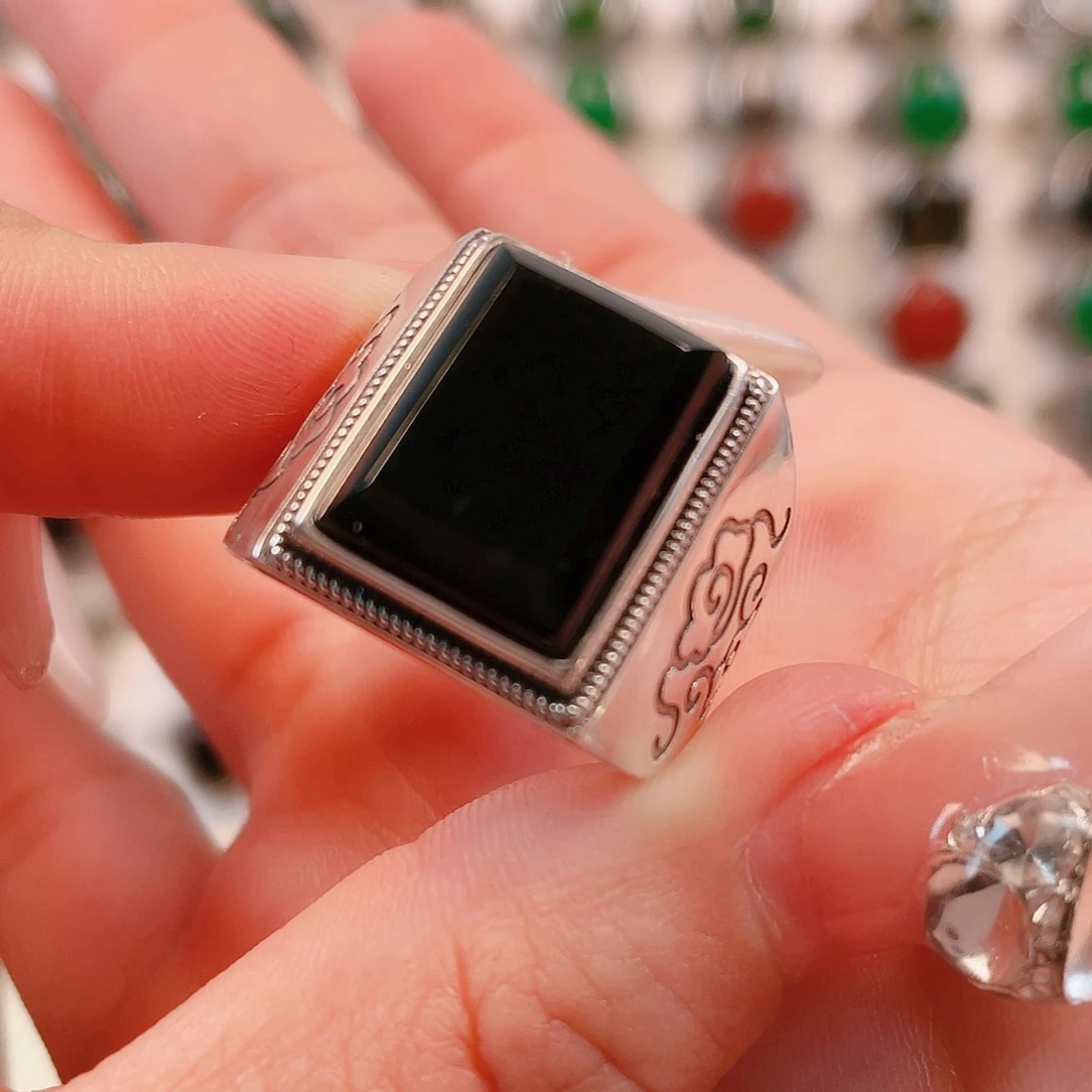 银S925镶嵌戒指和田玉