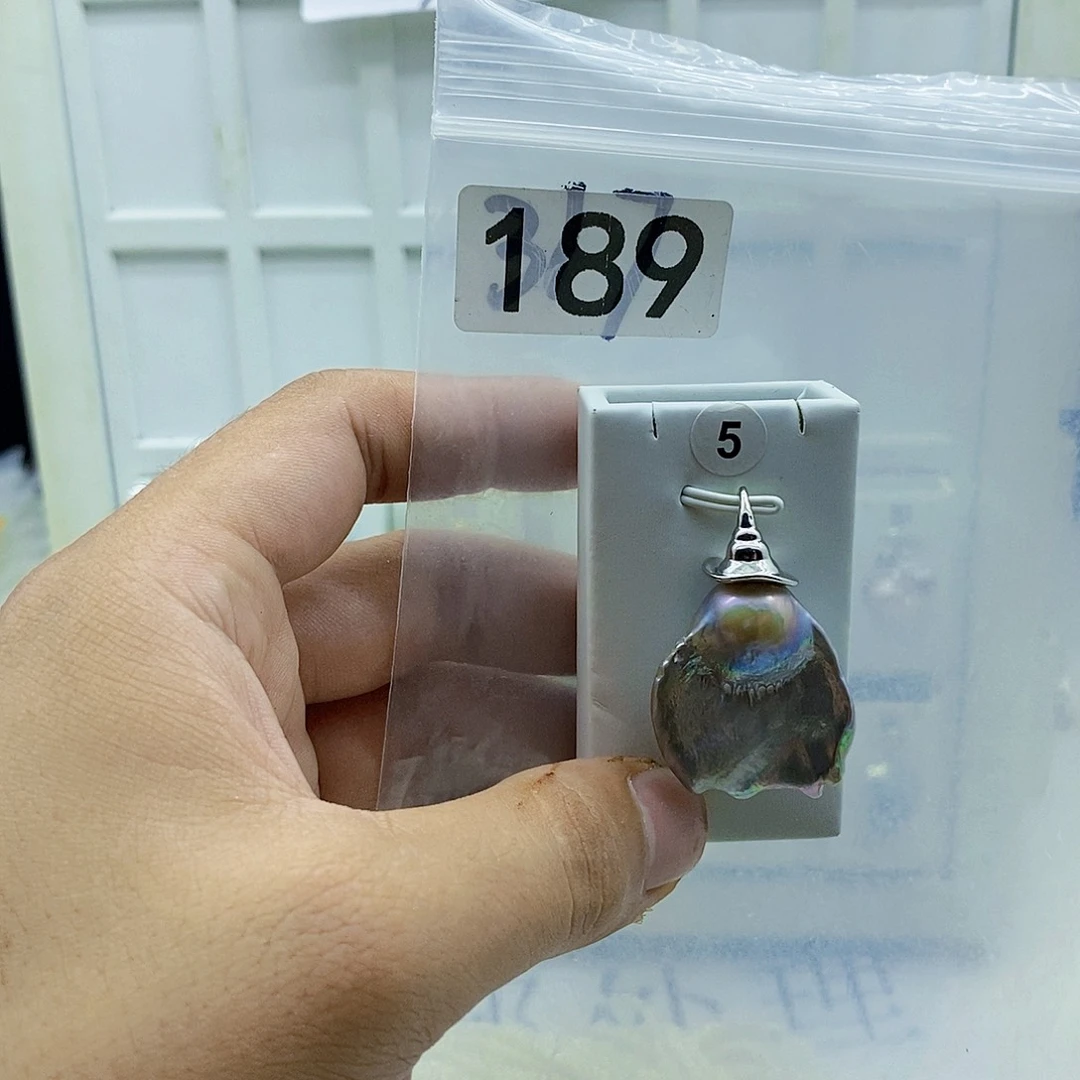 淡水珍珠颈饰合金