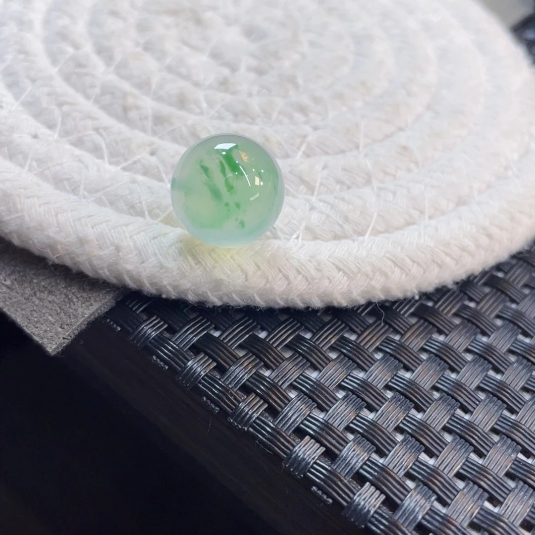 未镶嵌手链翡翠高冰飘绿
