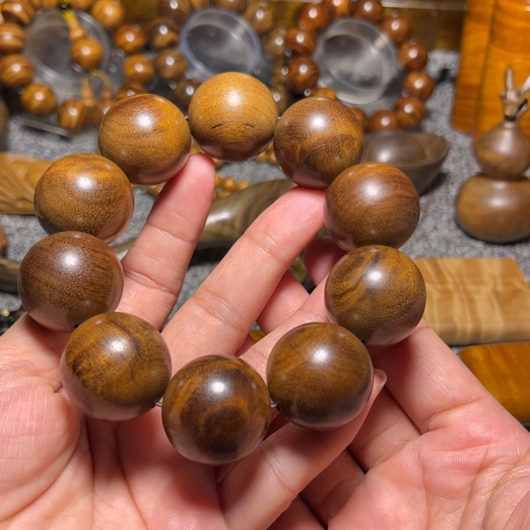 金丝楠阴沉黄芭乐味道