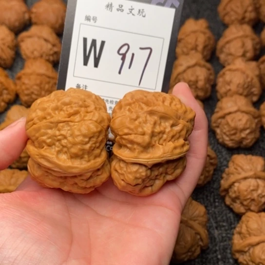 吊坠桃核我是第一百42