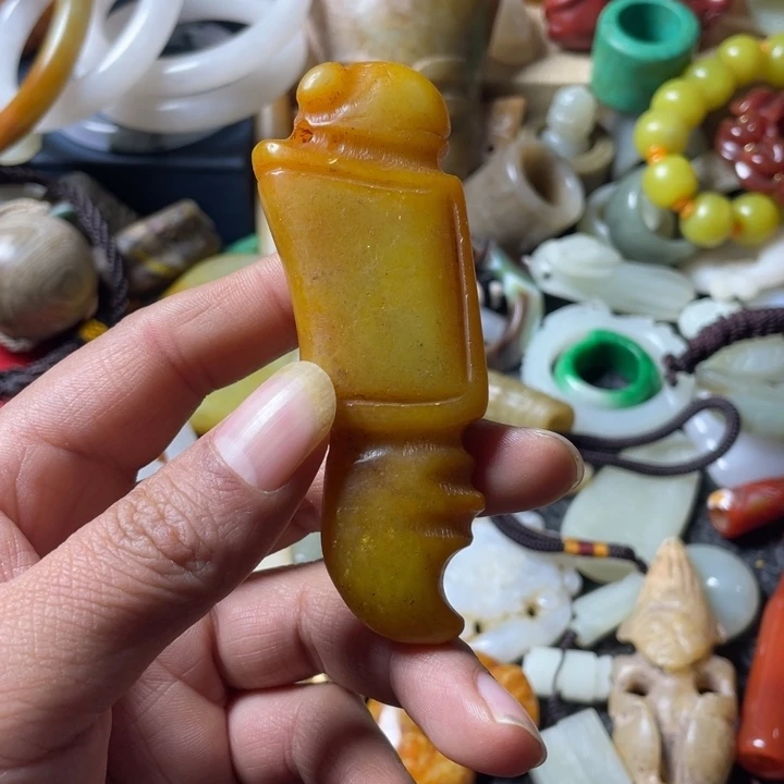 和田玉未镶嵌吊坠(不含链)