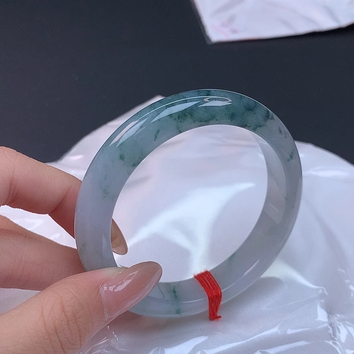 翡翠未镶嵌手镯58