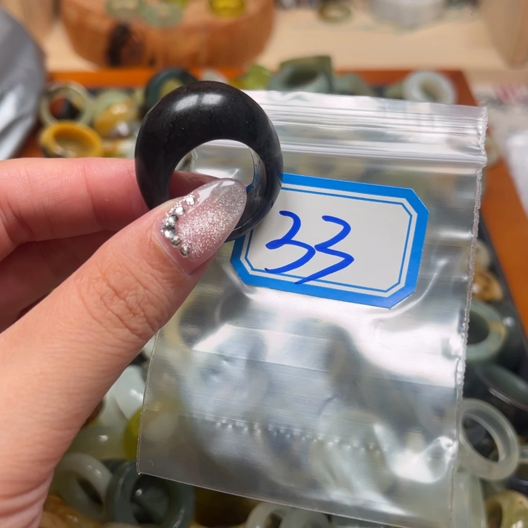 天***晓蛇纹石玉未镶嵌珠宝奇石