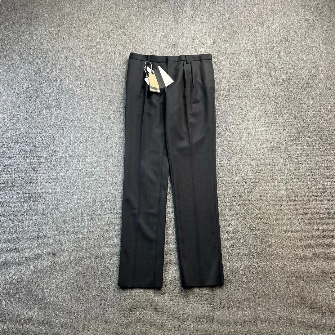 未使用 BURBERRY/博柏利 (ll) 黑色西裤 50码123009