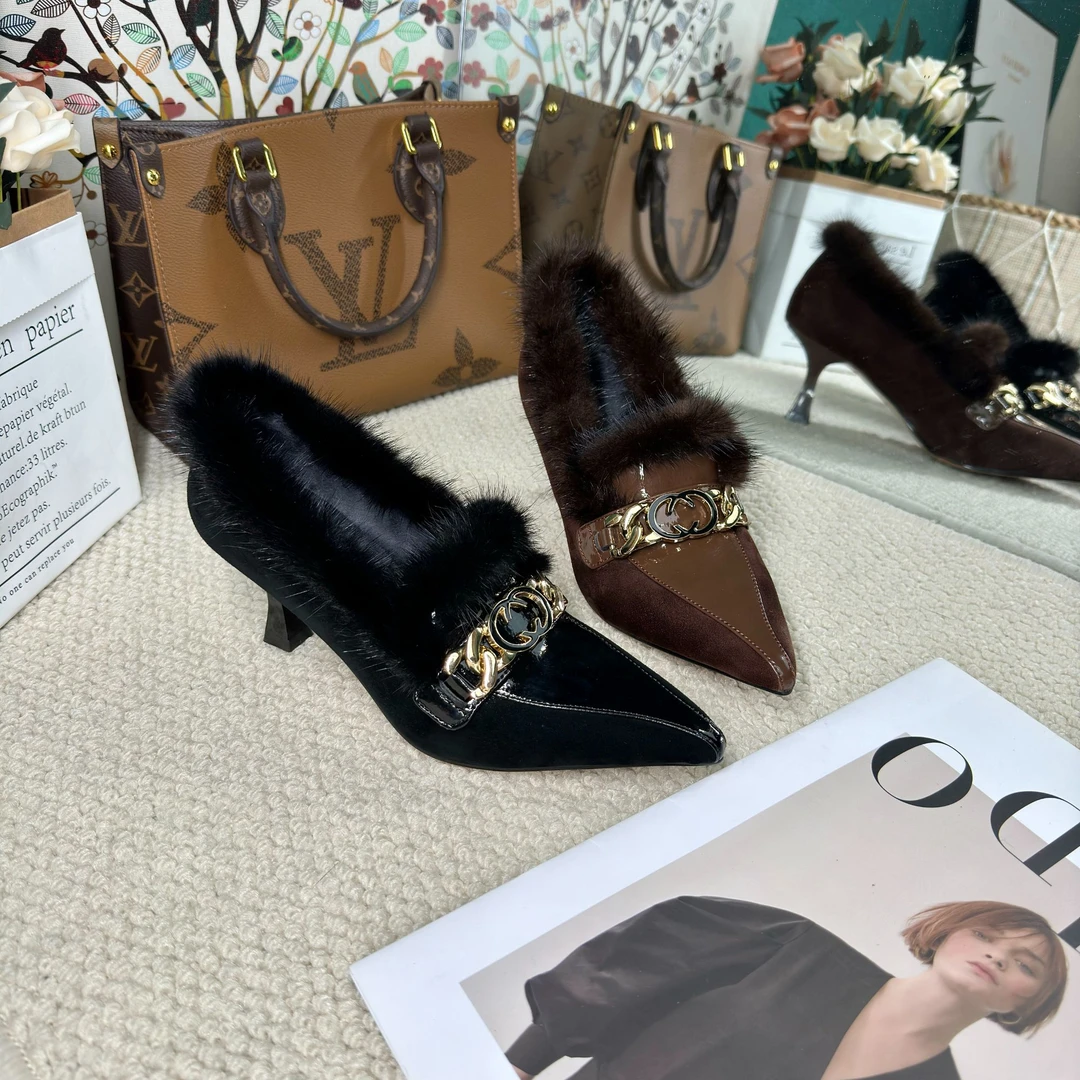 【时装款】SLM/羊皮/6CM/33-40/8243 新款尖头高跟百搭水貂毛中口鞋