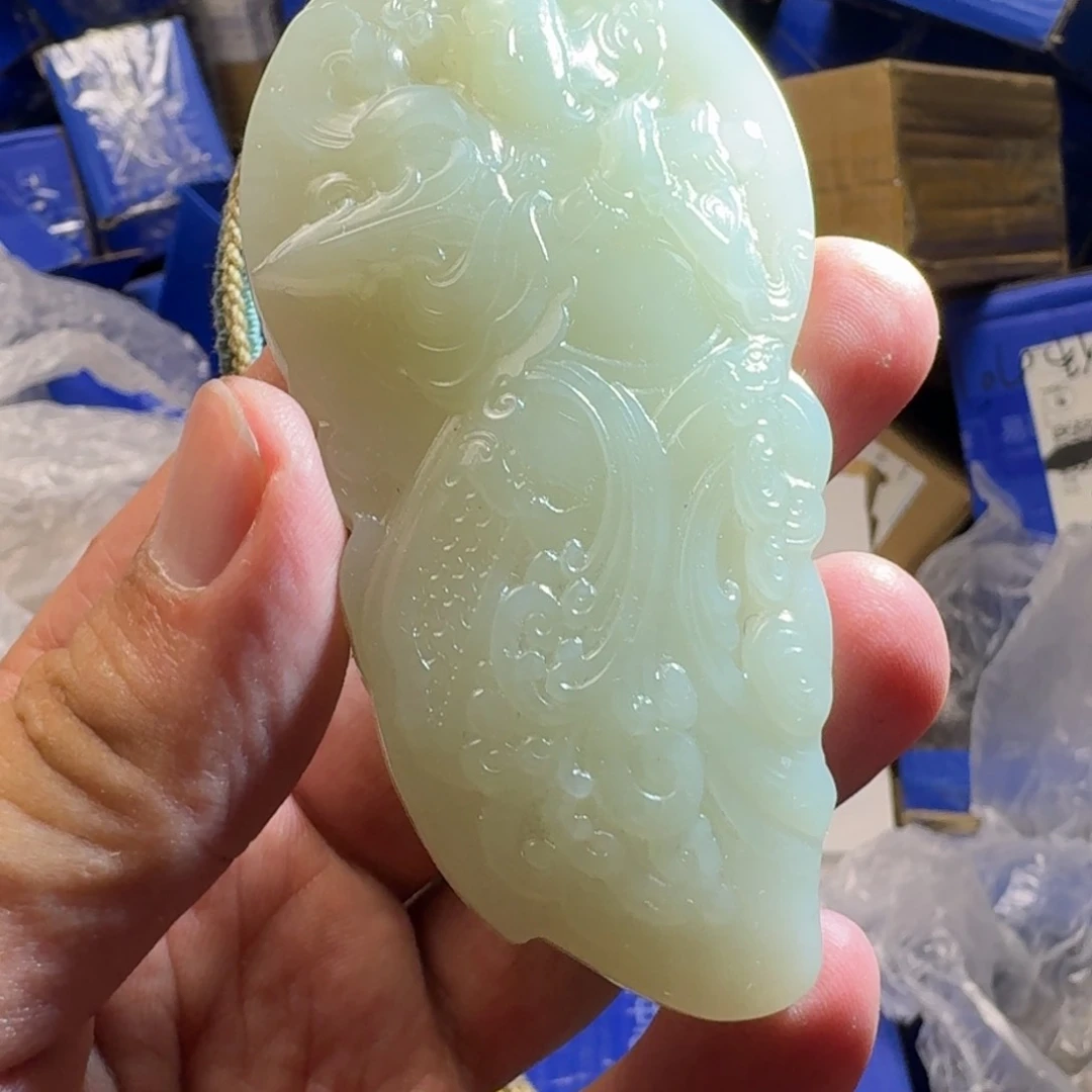 和田玉（糖玉）未镶嵌颈饰