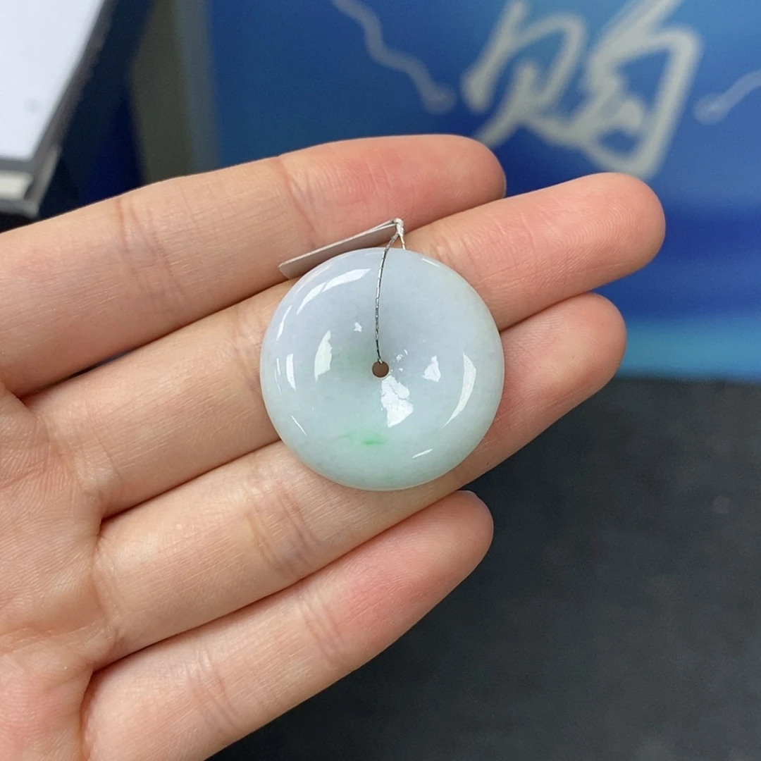 【闪购商品】翡翠颈饰未镶嵌平安扣