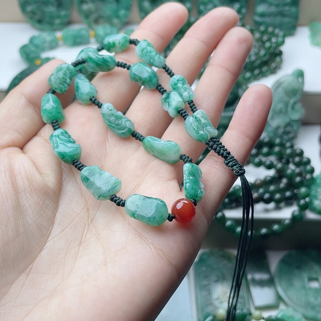 芸***芸独山玉未镶嵌手串