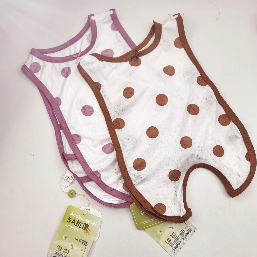 莱赛尔凯蒂猫可爱波点婴幼儿琵琶衣连身衣宝宝夏季薄款