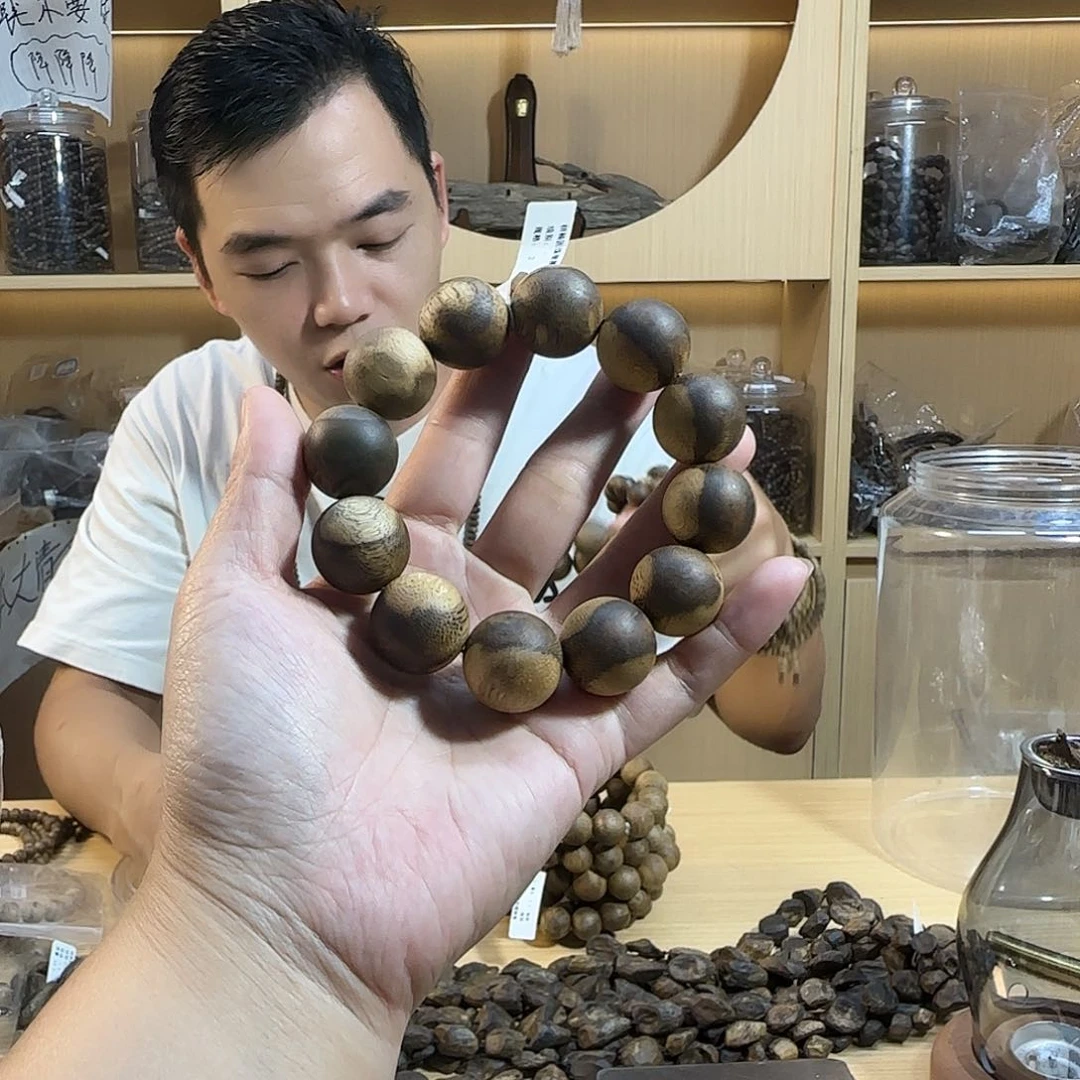 手串沉香棋楠香尖圆珠单圈2/35克+多样性发一