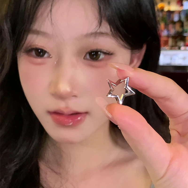 铜合金耳饰 银质镂空五角星耳饰 时尚潮流个性耳环新款耳饰