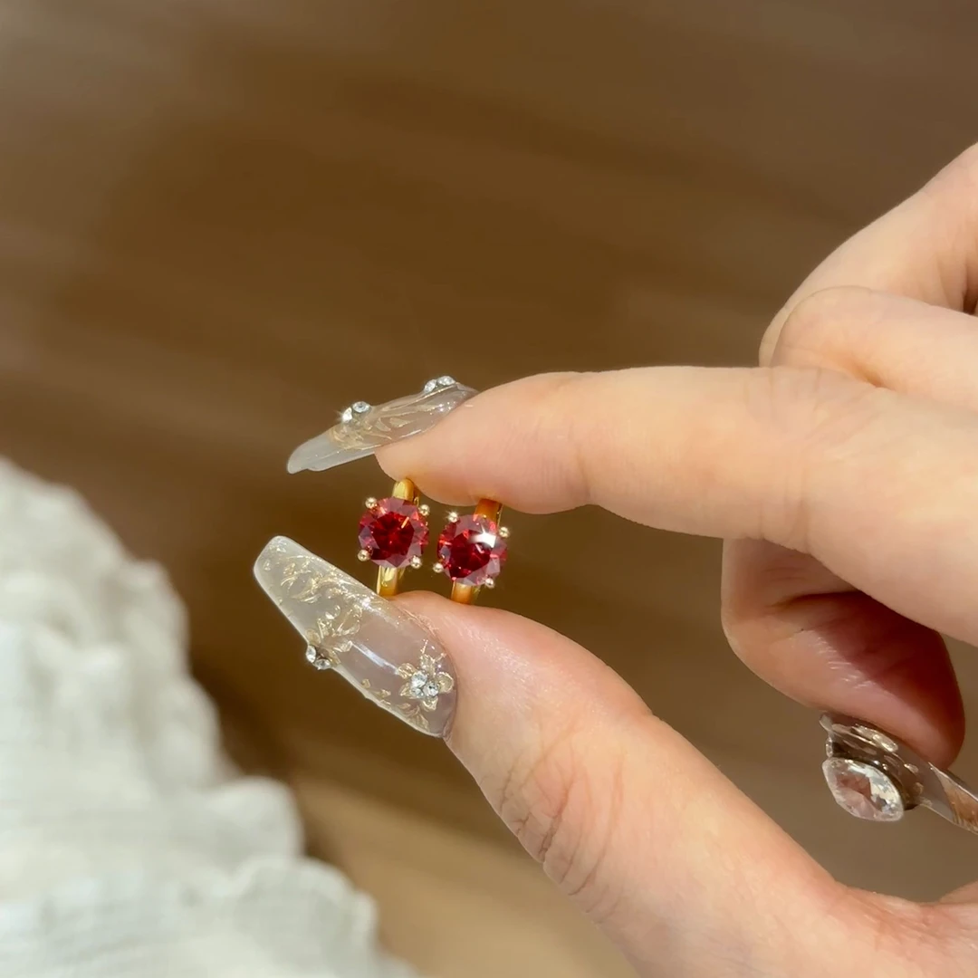 925银莫桑石耳饰 经典红色耳扣气质百搭经典高级小巧小众