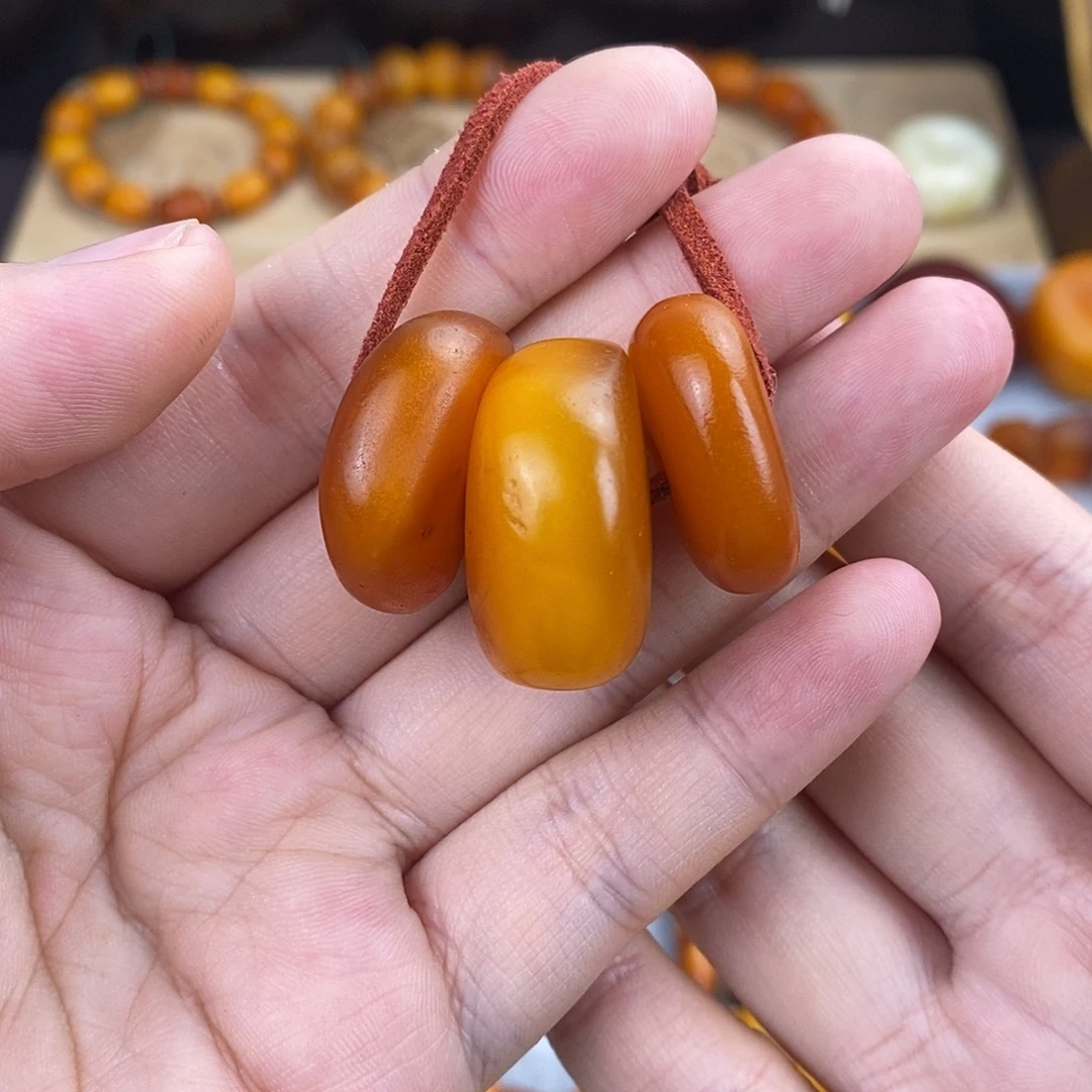 琥珀未镶嵌裸石蜜蜡