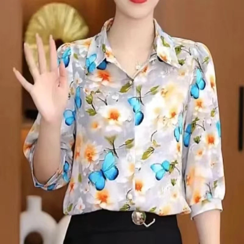 衬衣女2025新款小碎花印花时尚减龄宽松大码显瘦开衫洋气衬衫女潮