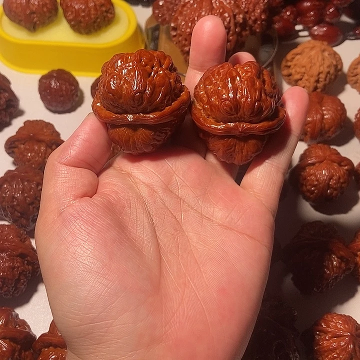 暴***山文玩核桃吊坠蛤蟆头精品43