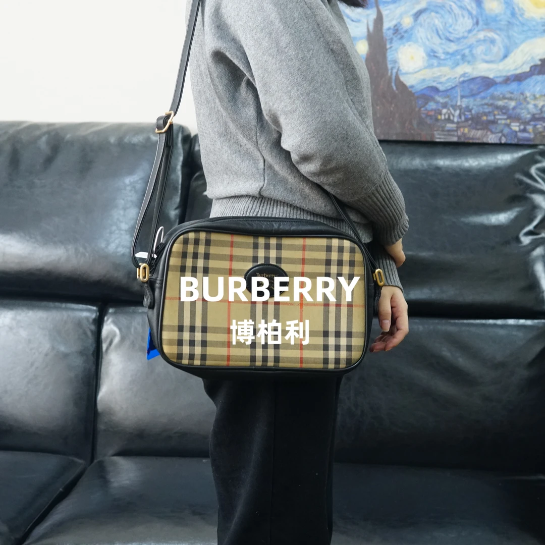 95新 BURBERRY/博柏利 巴宝莉/格纹斜挎包/FYJJ12118144/8144