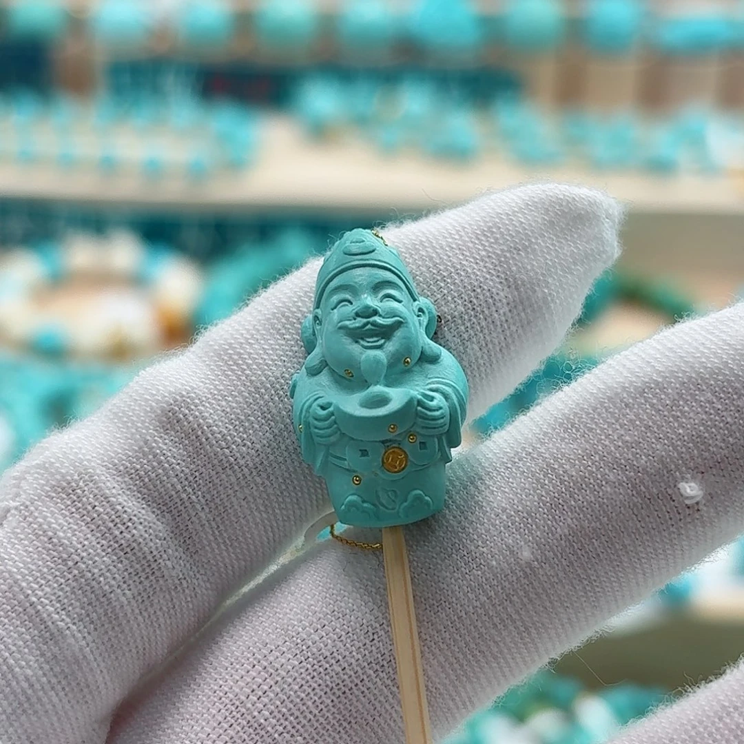 绿松石未镶嵌珠宝奇石