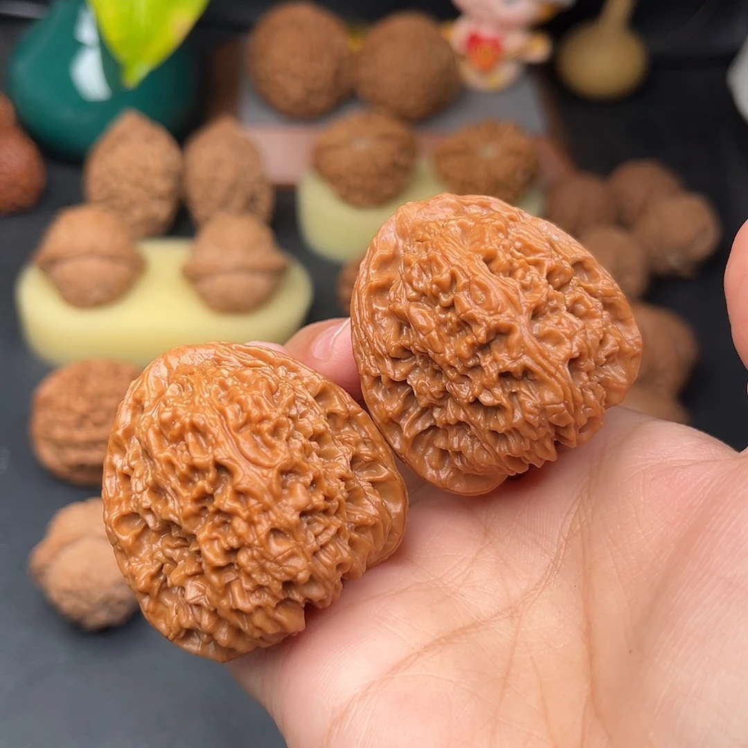 把件文玩核桃三角疆全品41