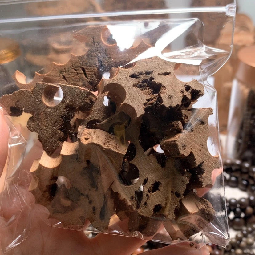 【闪购商品】檀香木手串/手链R***。檀香边角料50克