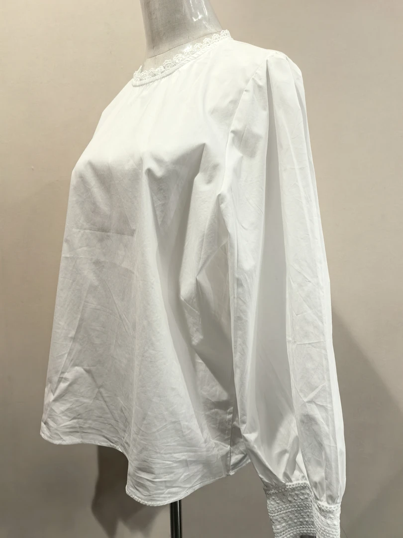 春夏2025新款时尚立领蕾丝边花边袖口长袖针织宽松网红气质衬衫