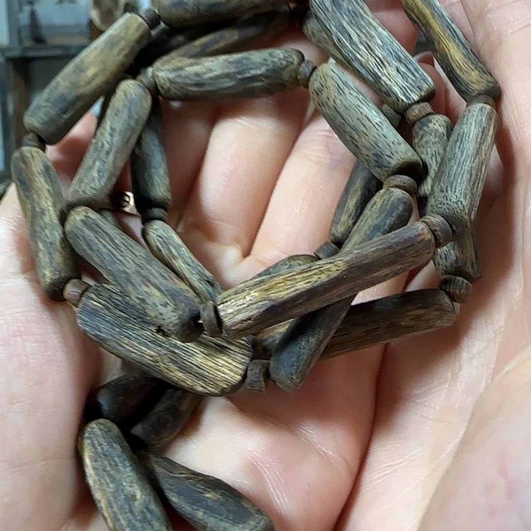 沉香手串绿奇楠沉香沉水树心随型多圈30克+手串
