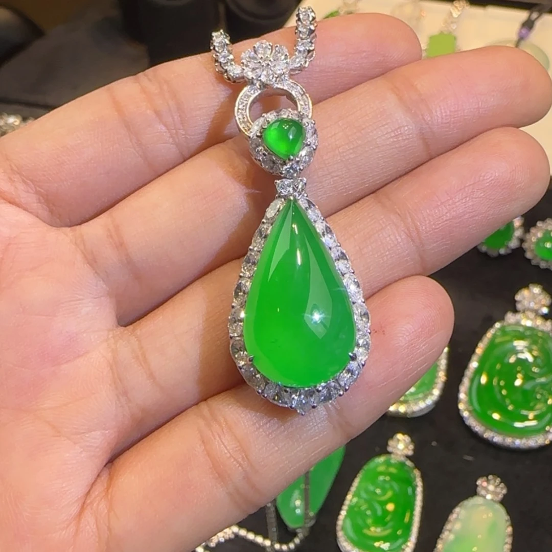 【闪购商品】翡翠18K金镶嵌吊坠(不含链)