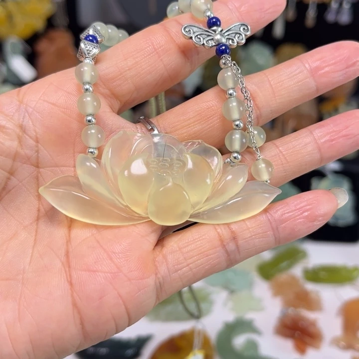 蛇纹石玉未镶嵌吊坠(赠链)