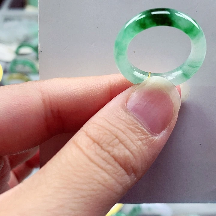 翡翠戒指未镶嵌12号
