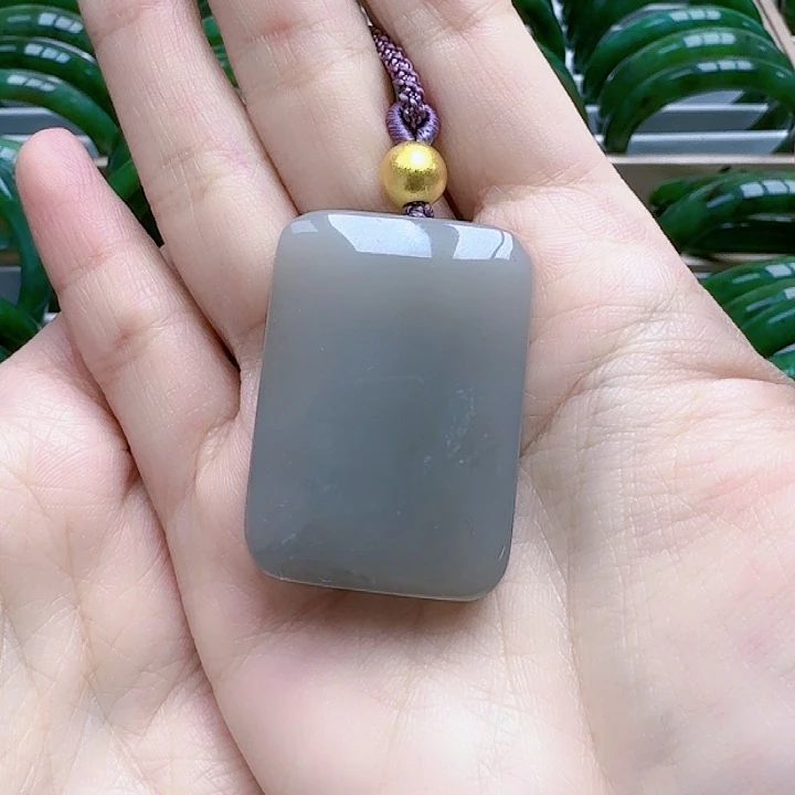 和田玉挂坠未镶嵌