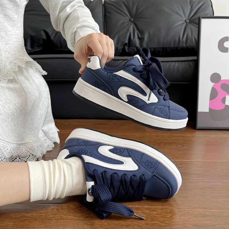 深兰色厚底小白鞋女ins潮学生百搭运动休闲板鞋2025秋新款面包鞋