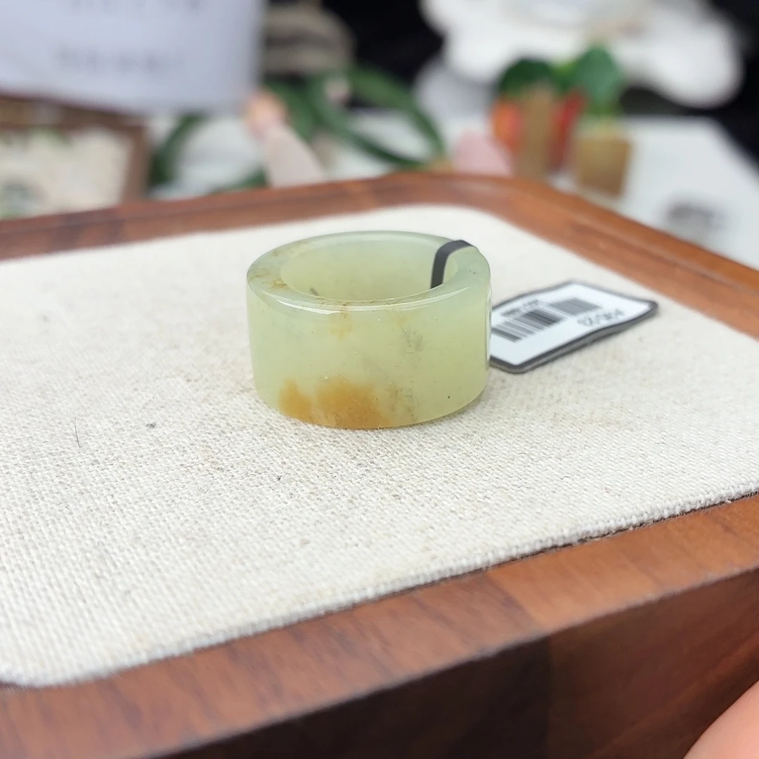 和田玉未镶嵌戒指c96糖飘墨圆切16.9不退换