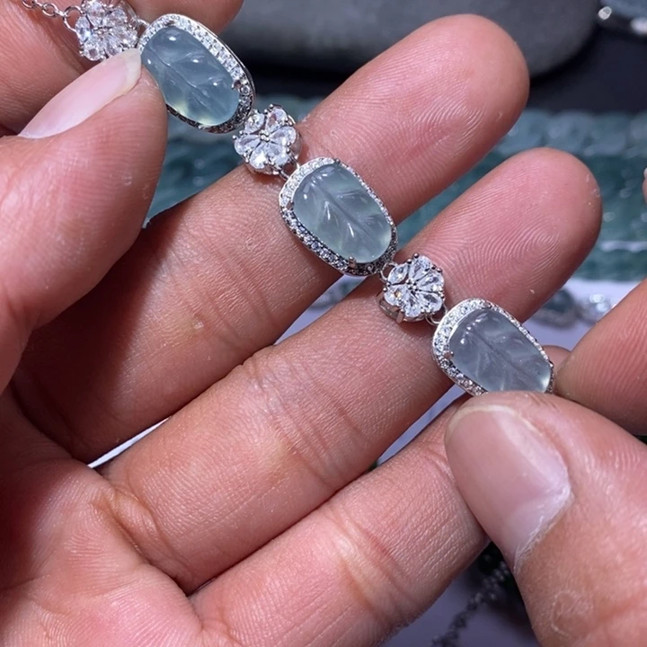 翡翠未镶嵌颈饰天然翡翠