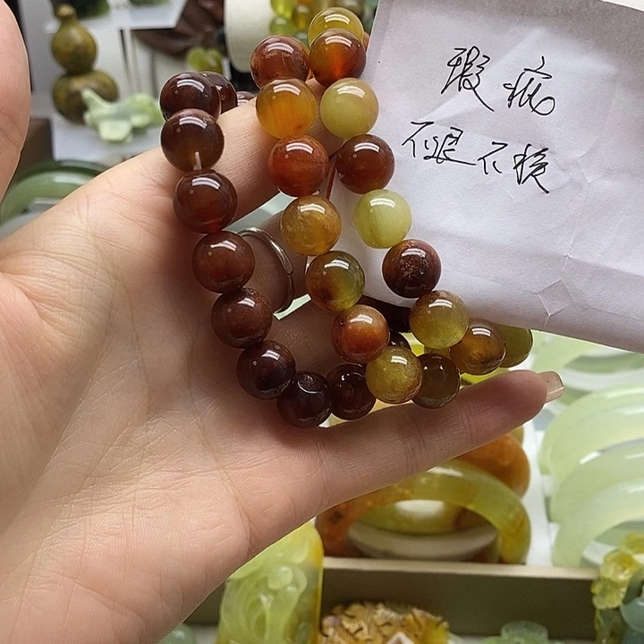 蛇纹石玉未镶嵌手链