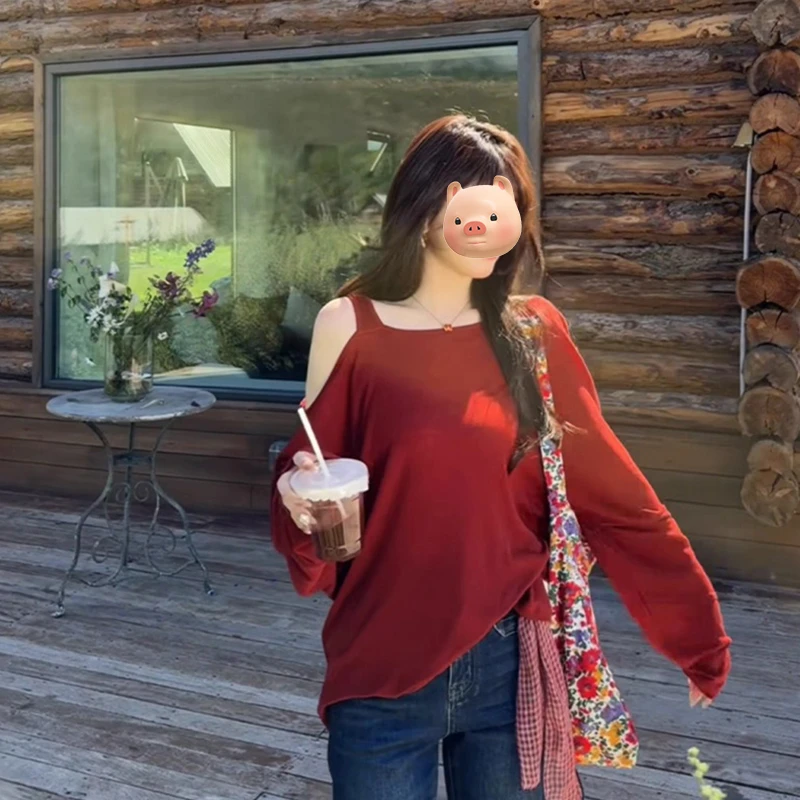 红色不规则斜肩吊带长袖T恤女2025初早秋季新款修身显瘦露肩上衣