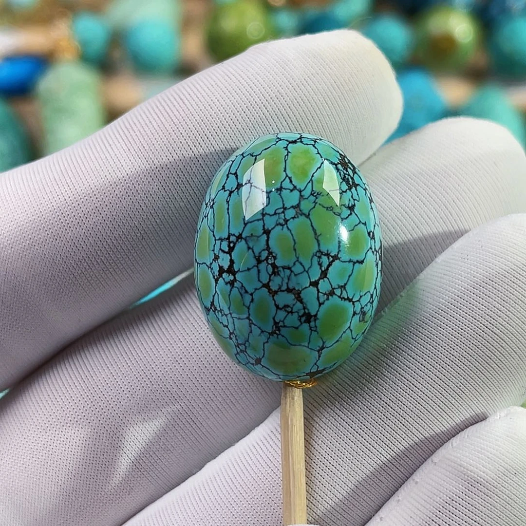 绿松石未镶嵌珠宝奇石17.8mm