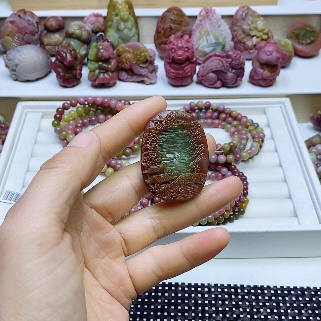 玛瑙/玉髓盐源玛瑙吊坠未镶嵌