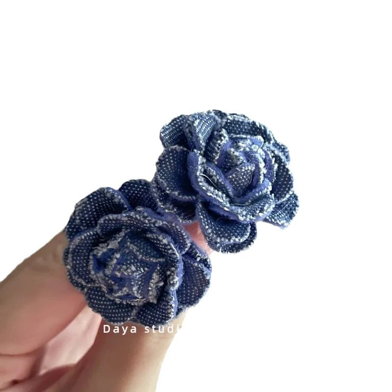 合金耳饰 复古牛仔布艺花朵耳环加州蓝玫瑰 法式层次感蓝色花朵