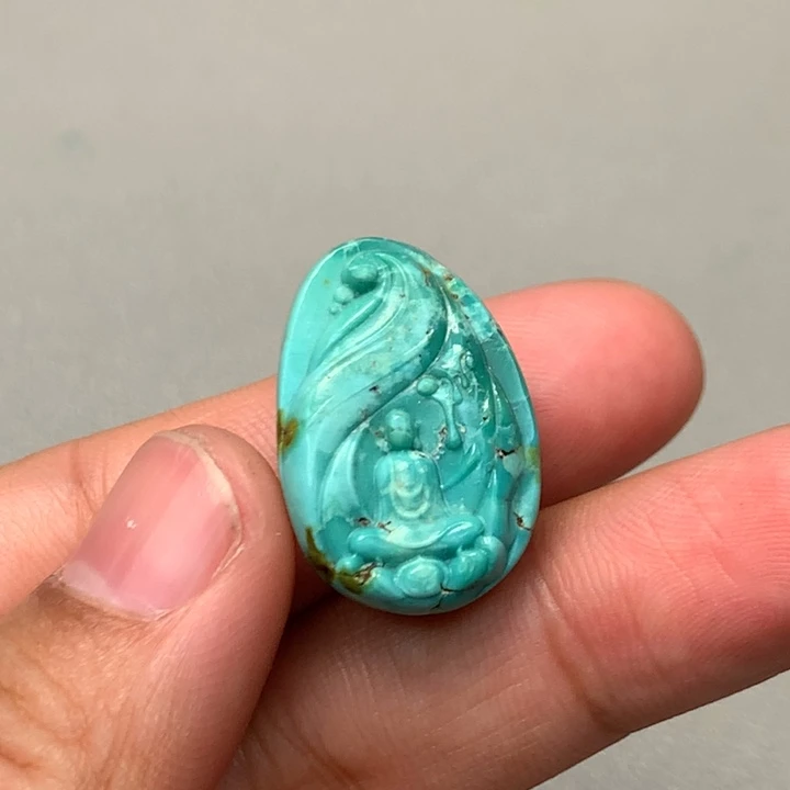 绿松石未镶嵌颈饰