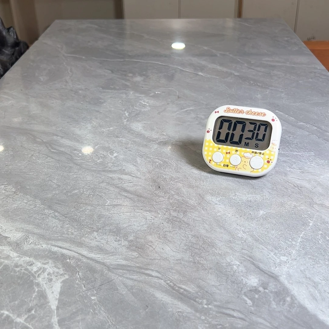 强***灵璧奇石博览会摆件