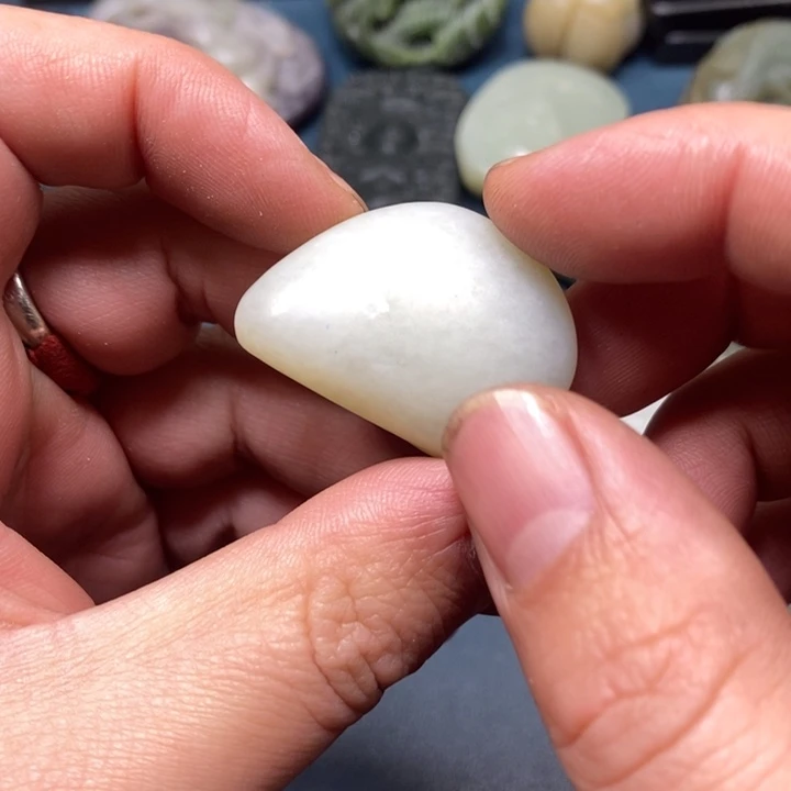 和田玉（糖玉）未镶嵌挂件