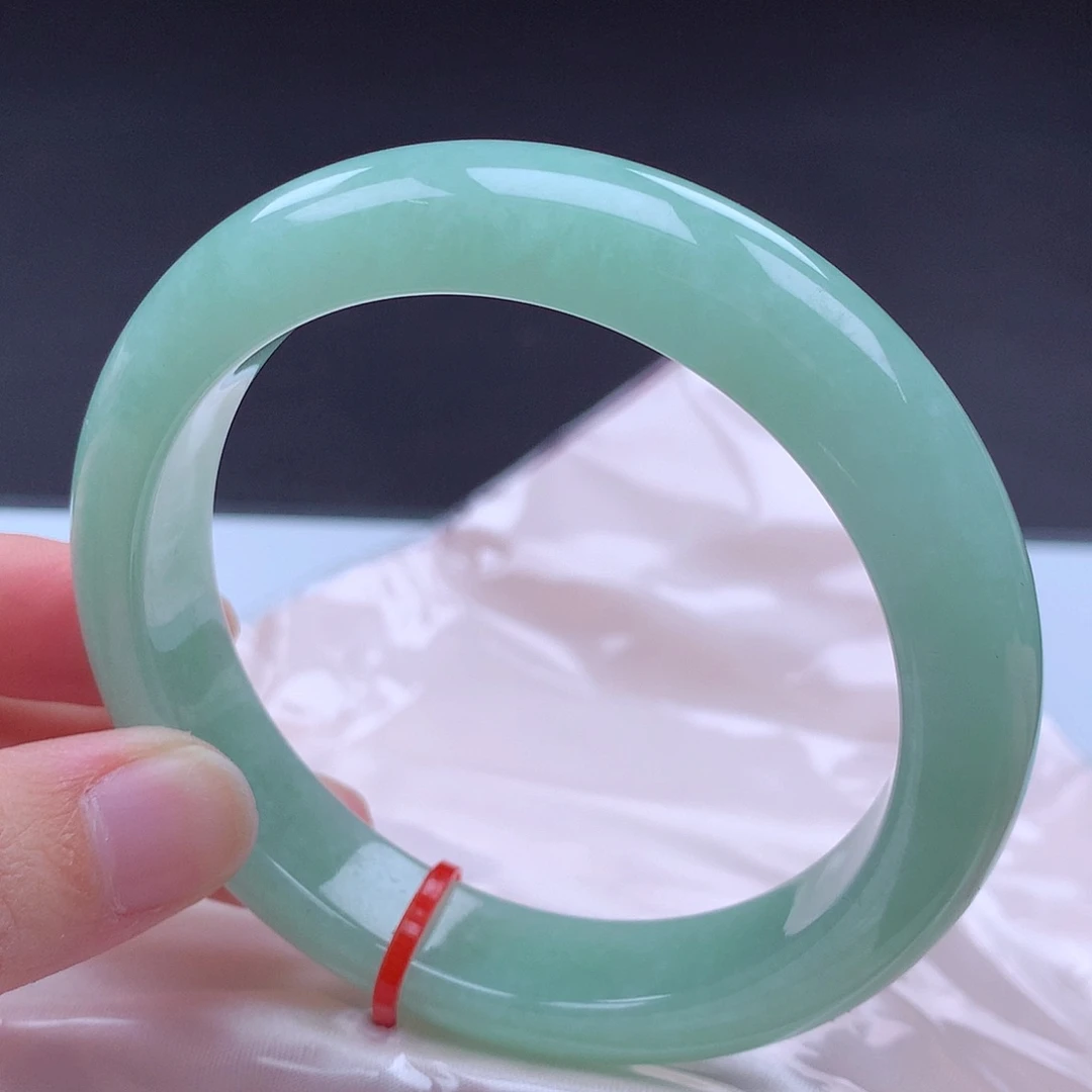 未镶嵌手镯翡翠002071手镯