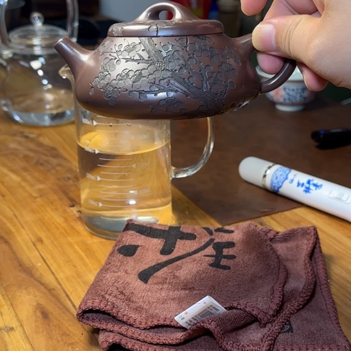 紫砂茶壶阿豆姥姥楼