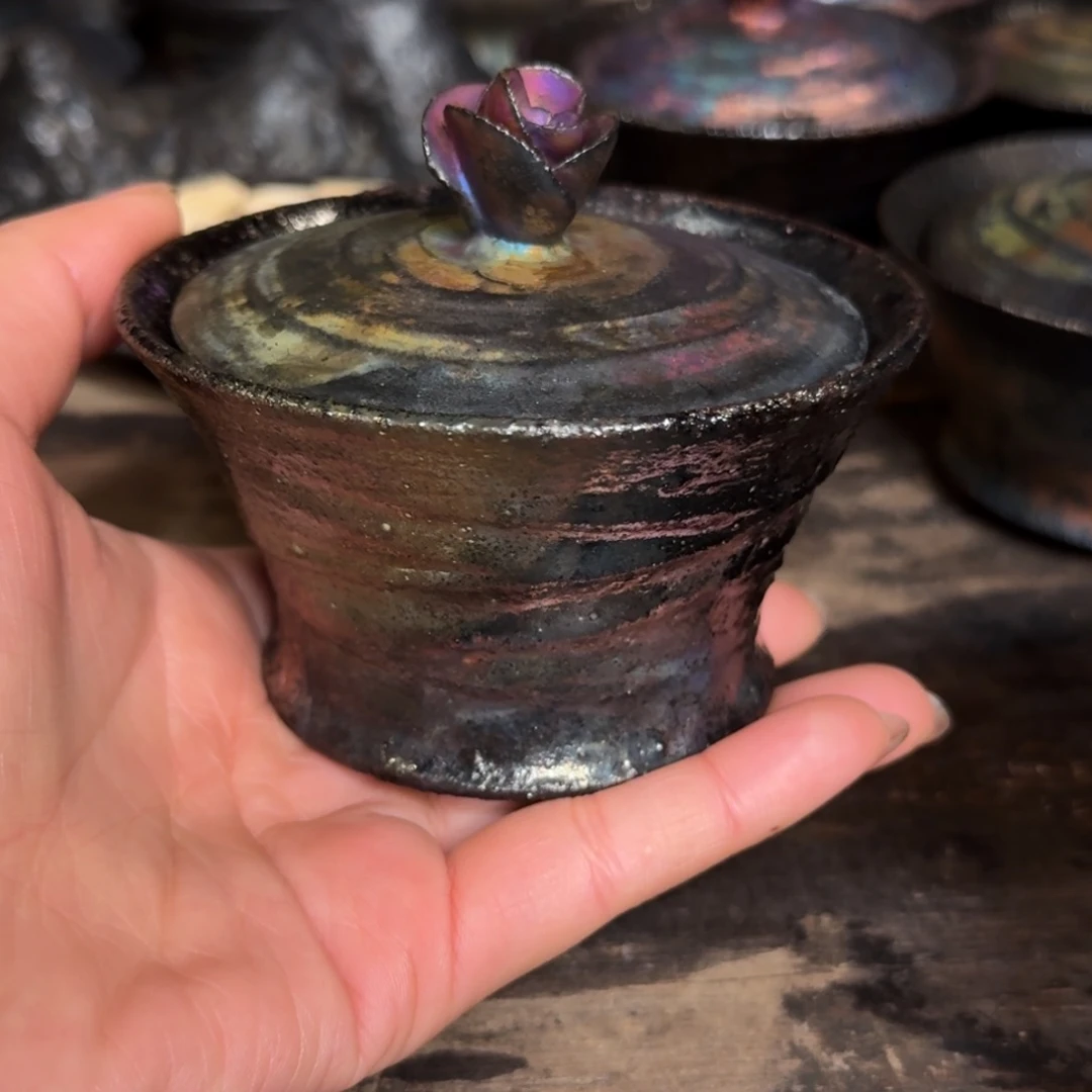 开***野荥经明熙阁120号玫瑰盖碗1只