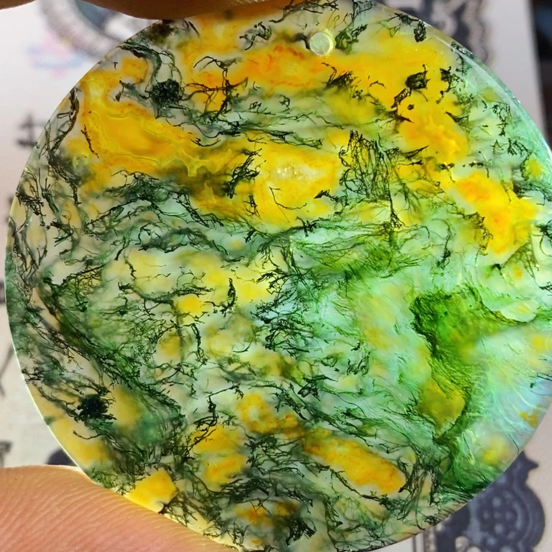 用***5玛瑙/玉髓未镶嵌颈饰