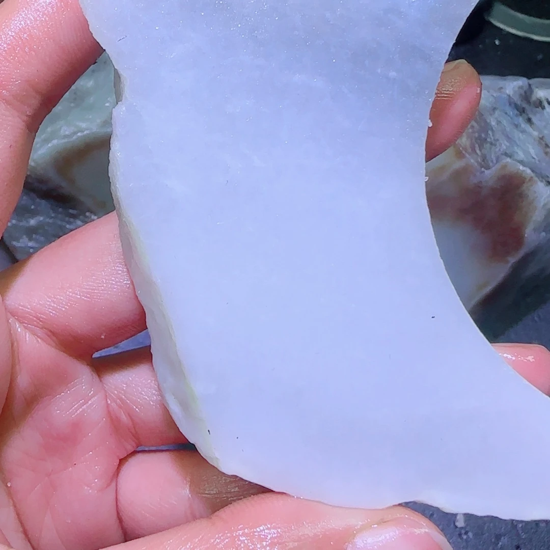 和田玉未镶嵌珠宝半成品